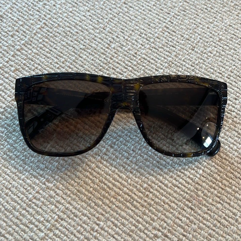Alexander McQueen sunglasses